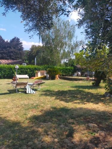 Independent Villa With Private Beach On The Lake Bracciano  Exterior photo